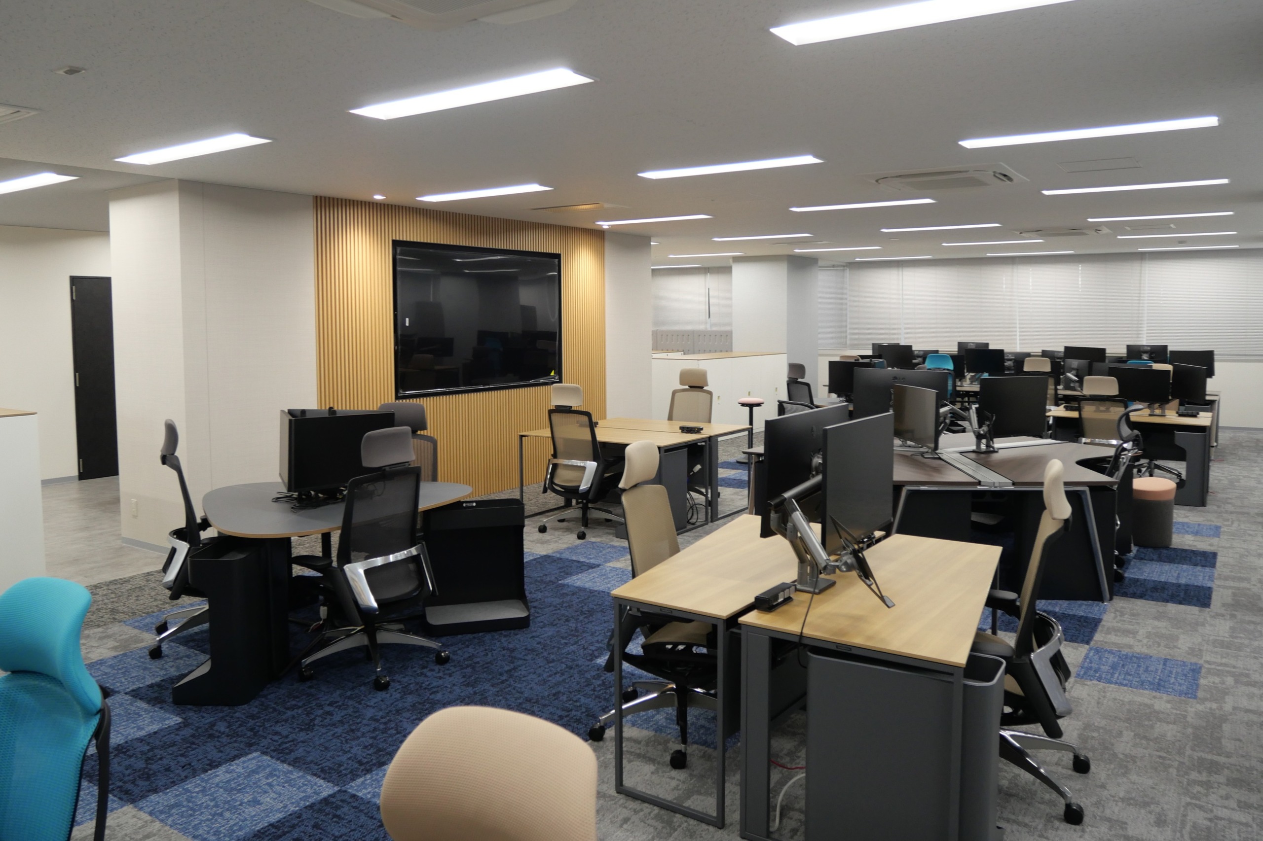 身も心も働きやすいオフィスへ|新建屋への事務所移転